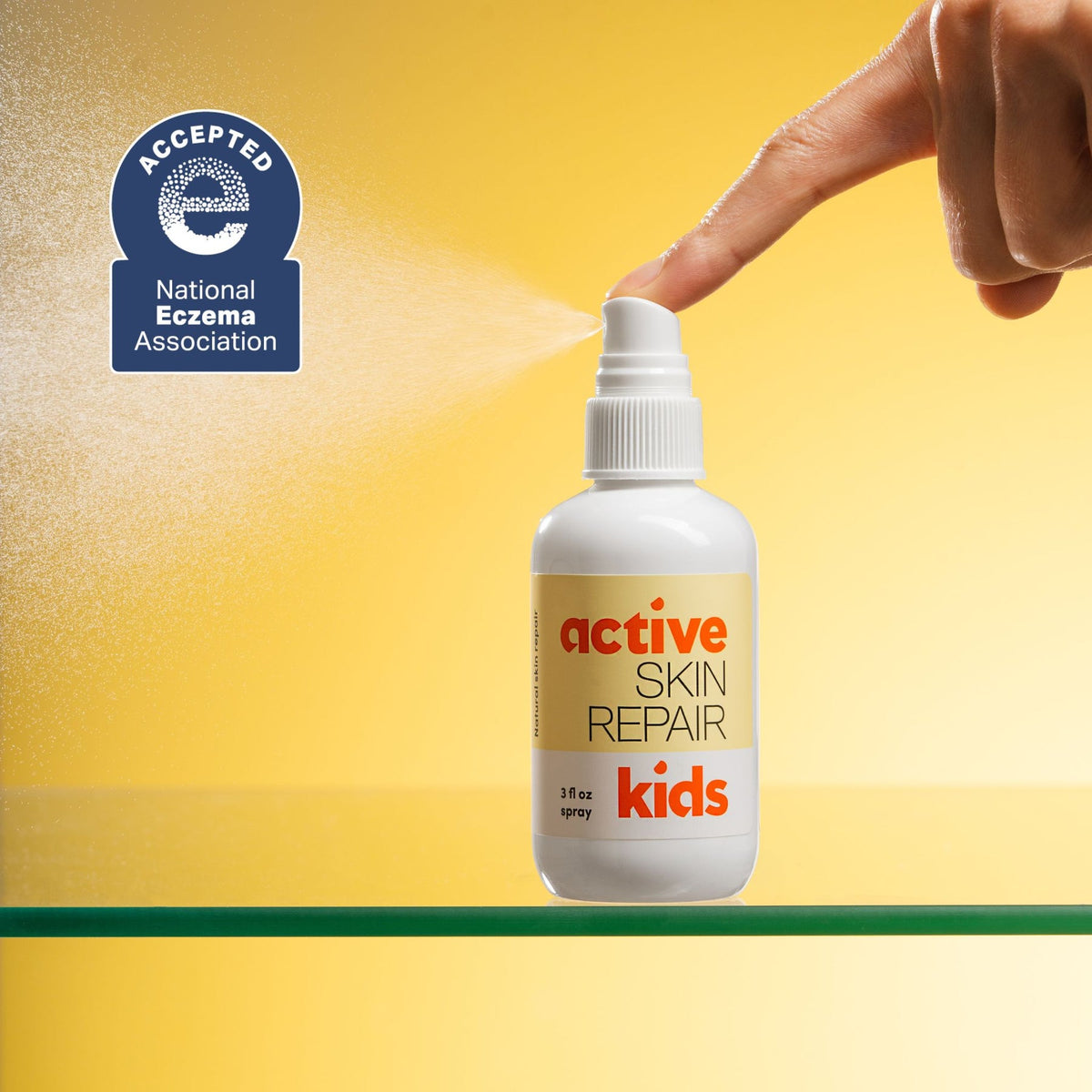 De spray wordt op de huid aangebracht